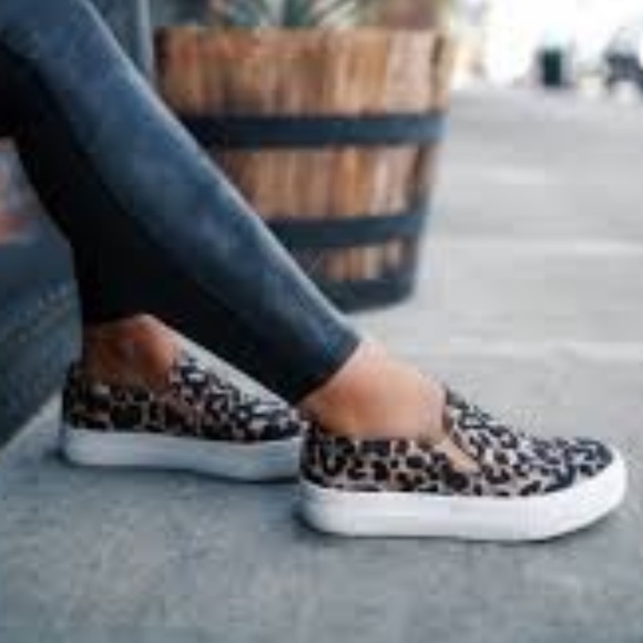 steve madden gills leopard